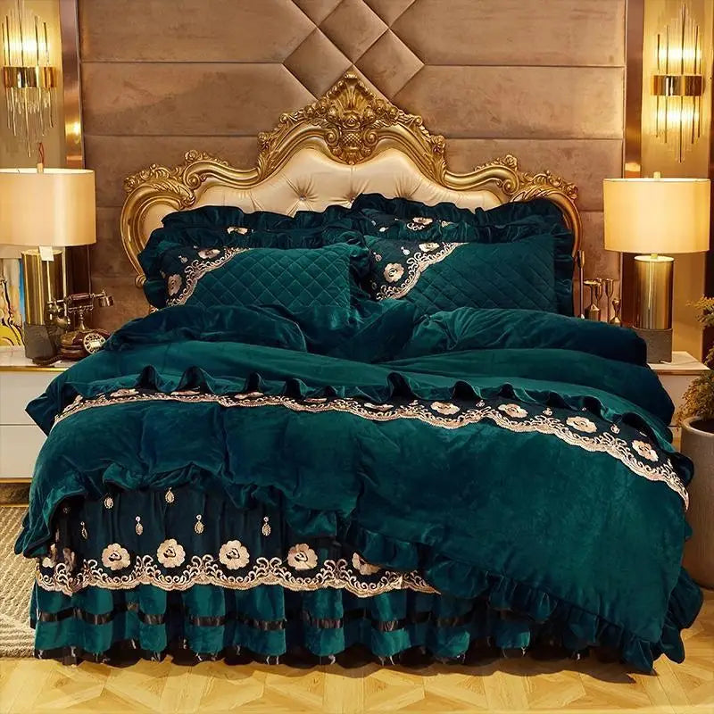 Luxurious Velvet Soft Quilted Warm Plush Bedding Set