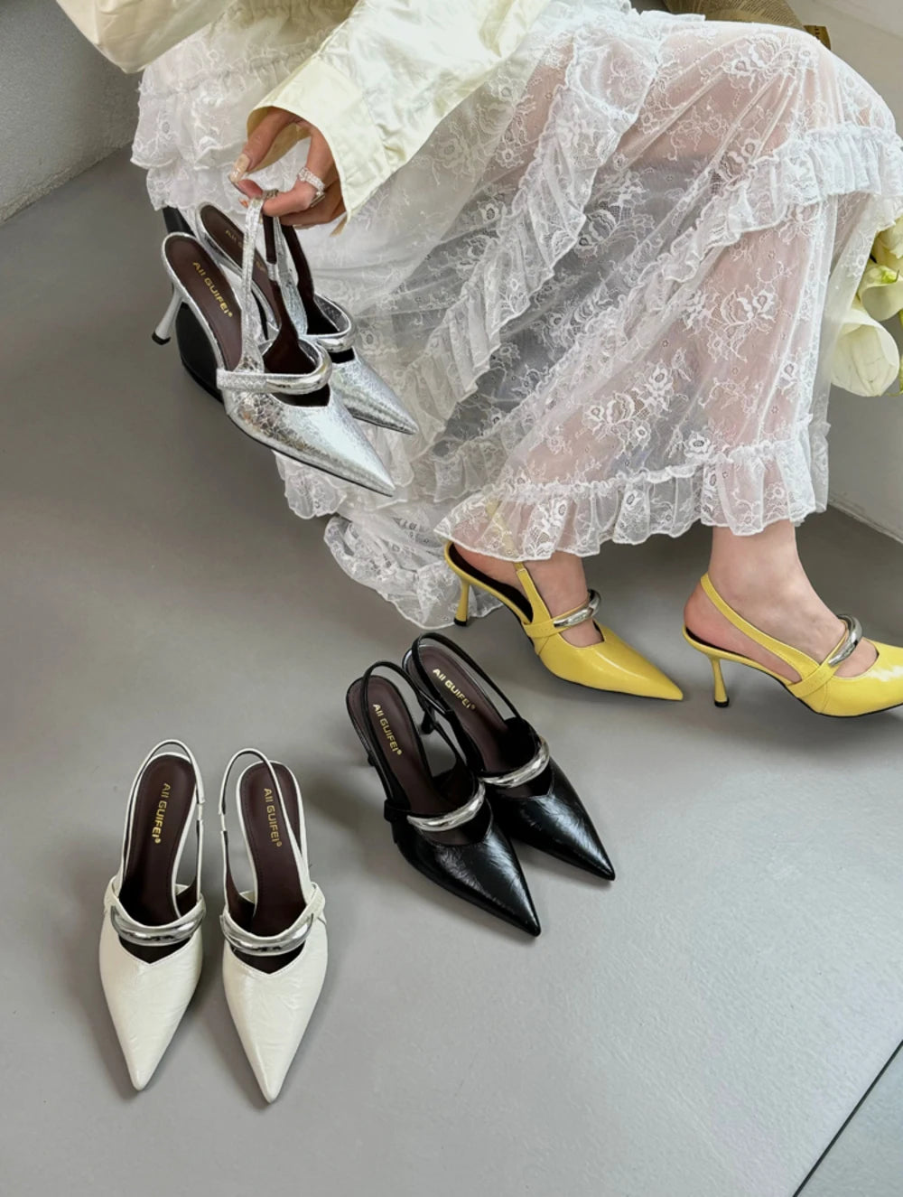 Women’s Pointed Toe Slingback High Heel Pumps