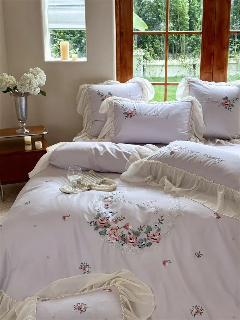100% Egyptian Cotton Floral Embroidery Luxurious Bedding Set