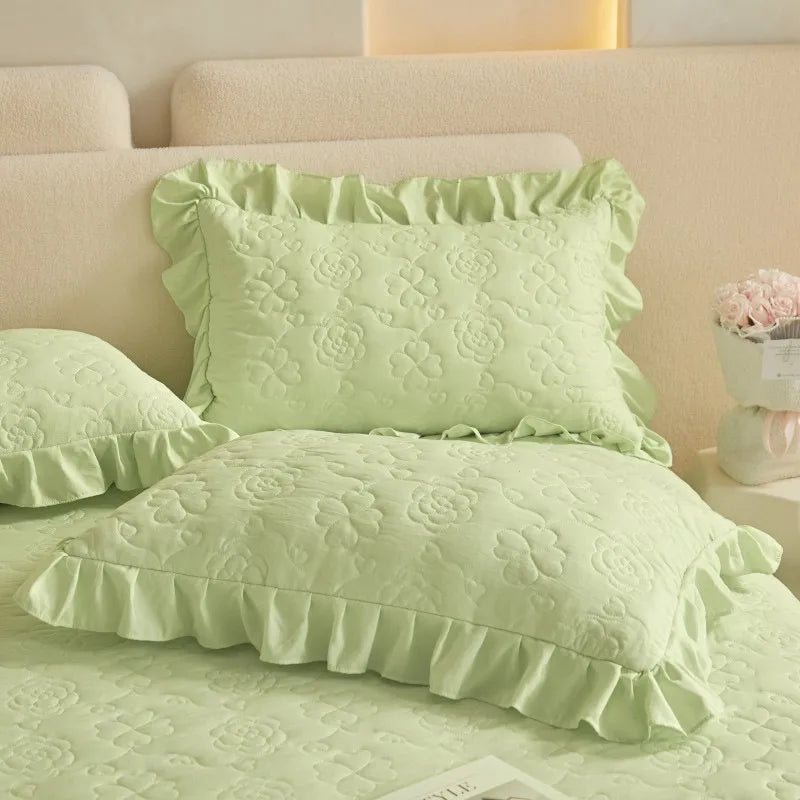 Floral Embossed White Lace Coverlet Bedspread with 2 Pcs Pillow Shams