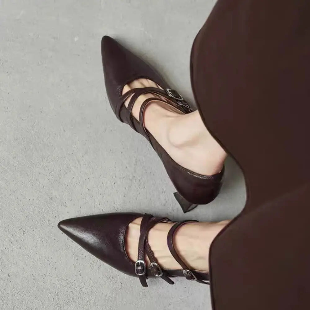 Women’s Vintage Pointed Toe Pumps