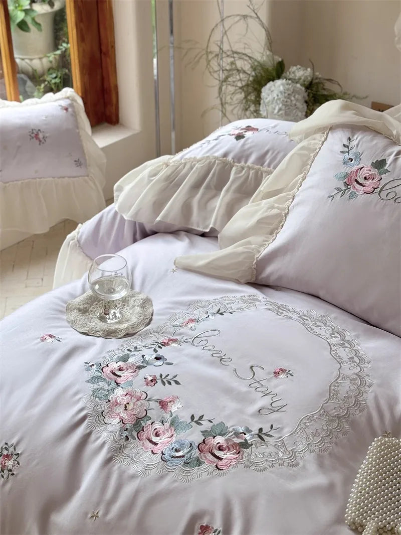 100% Egyptian Cotton Floral Embroidery Luxurious Bedding Set