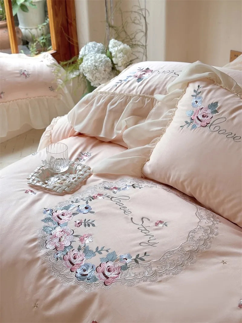 100% Egyptian Cotton Floral Embroidery Luxurious Bedding Set