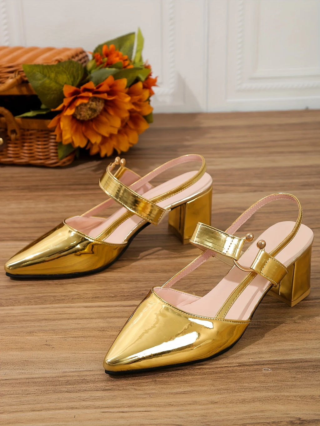 Two-Color Pointed Toe Block Sandals
