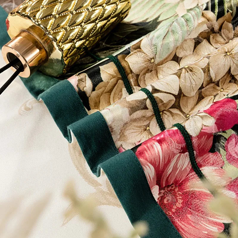  Vintage Chic Blooming Flowers Jacquard Bedding Set