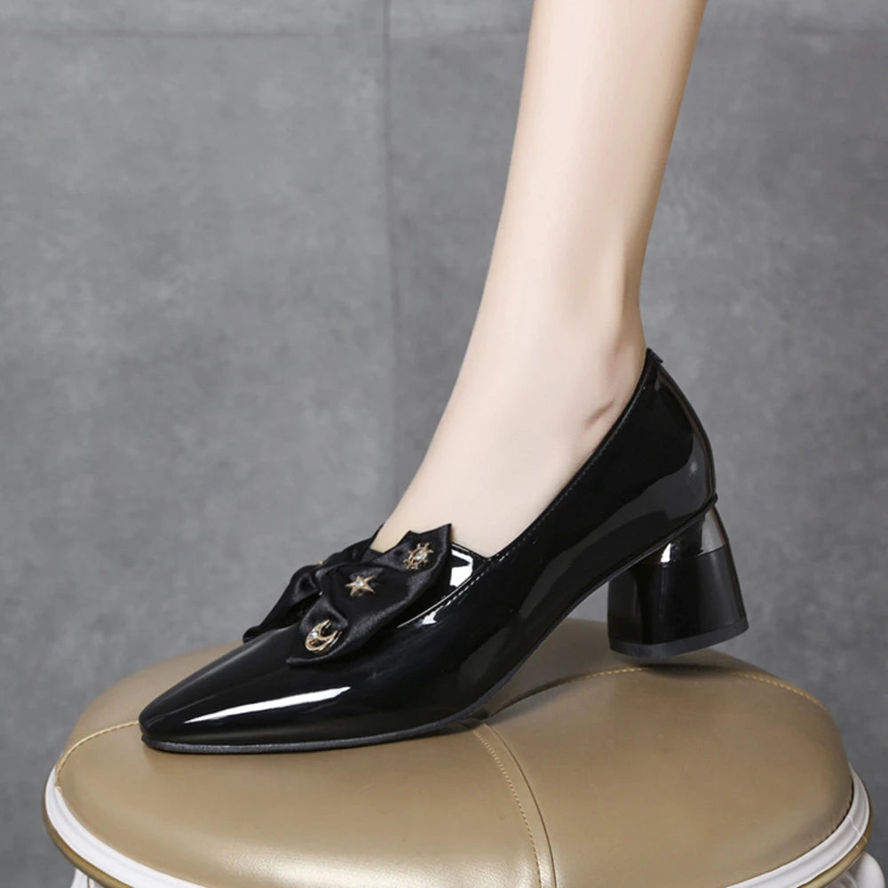 Women’s Pointed Toe Pumps with Bow