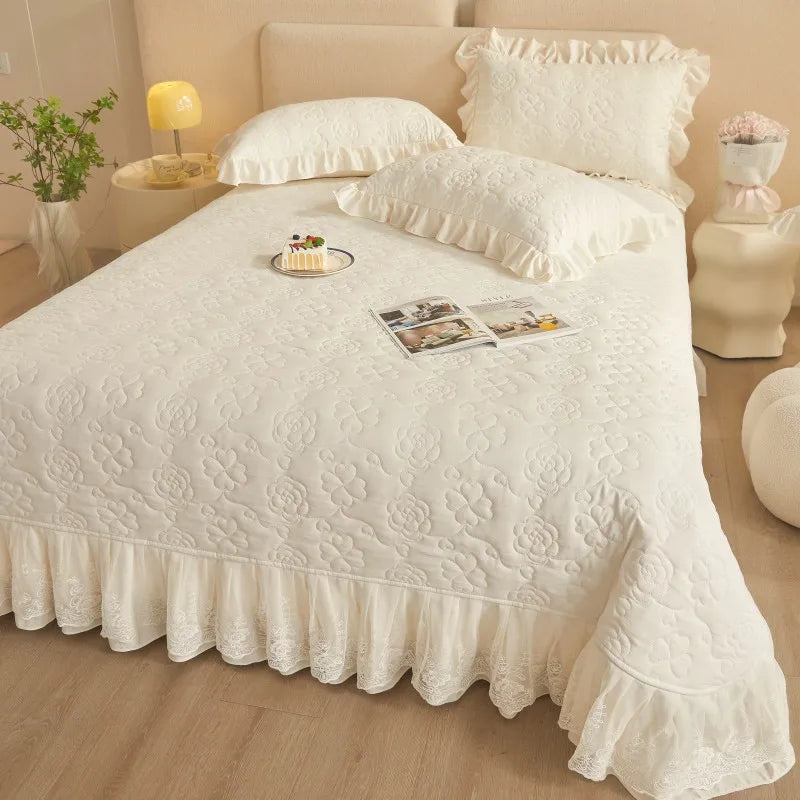 Floral Embossed White Lace Coverlet Bedspread with 2 Pcs Pillow Shams