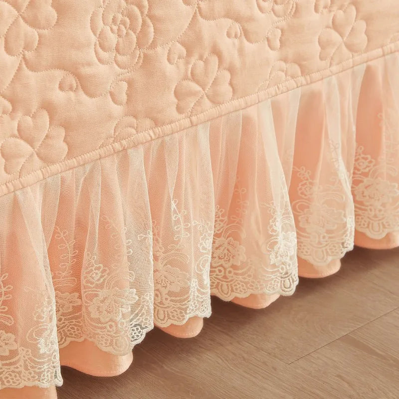 Floral Embossed White Lace Coverlet Bedspread with 2 Pcs Pillow Shams