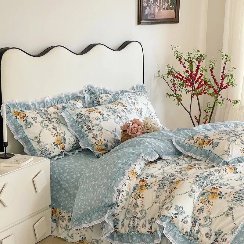 Elegant Ruffle Elegant Vintage Floral Bedding Set 100% Cotton
