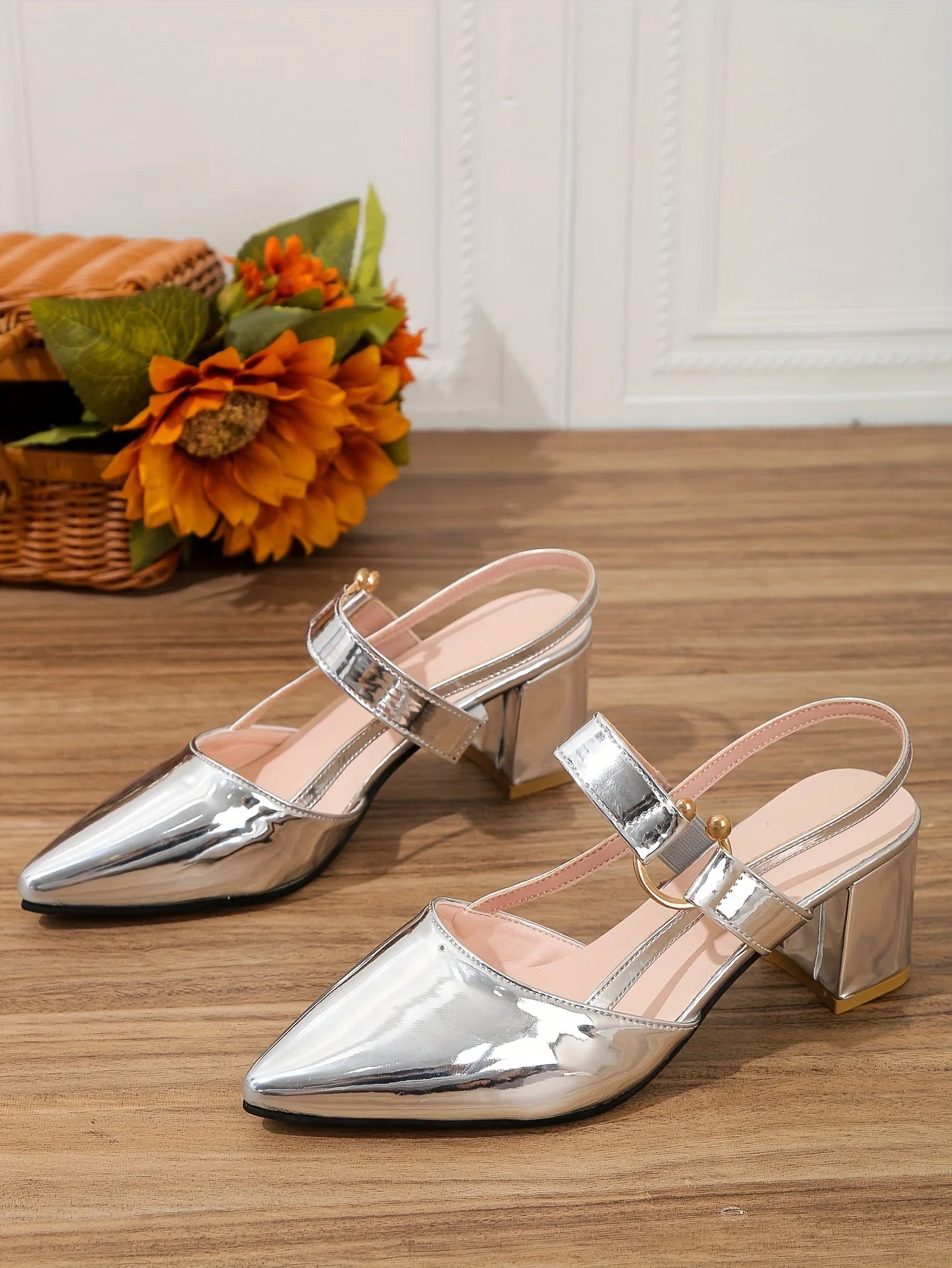Two-Color Pointed Toe Block Sandals