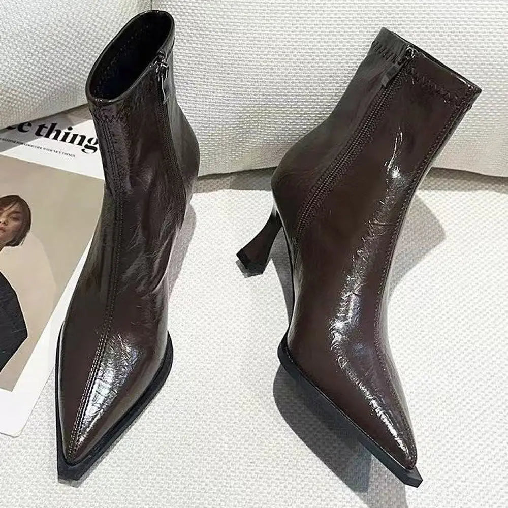 Women’s Retro Pointed Toe High Heel Boots