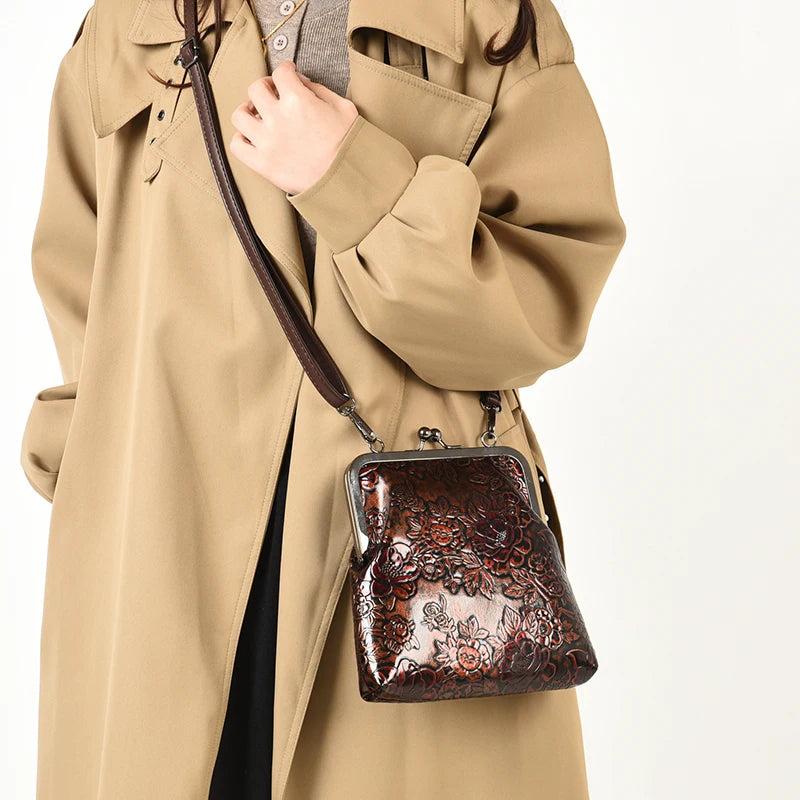Vintage Women’s Shoulder Handbag