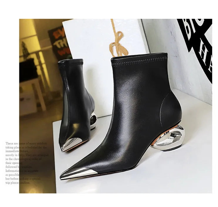 Metal Pointed Toes Ankle  Boots With Hollow Heel Iron Head
