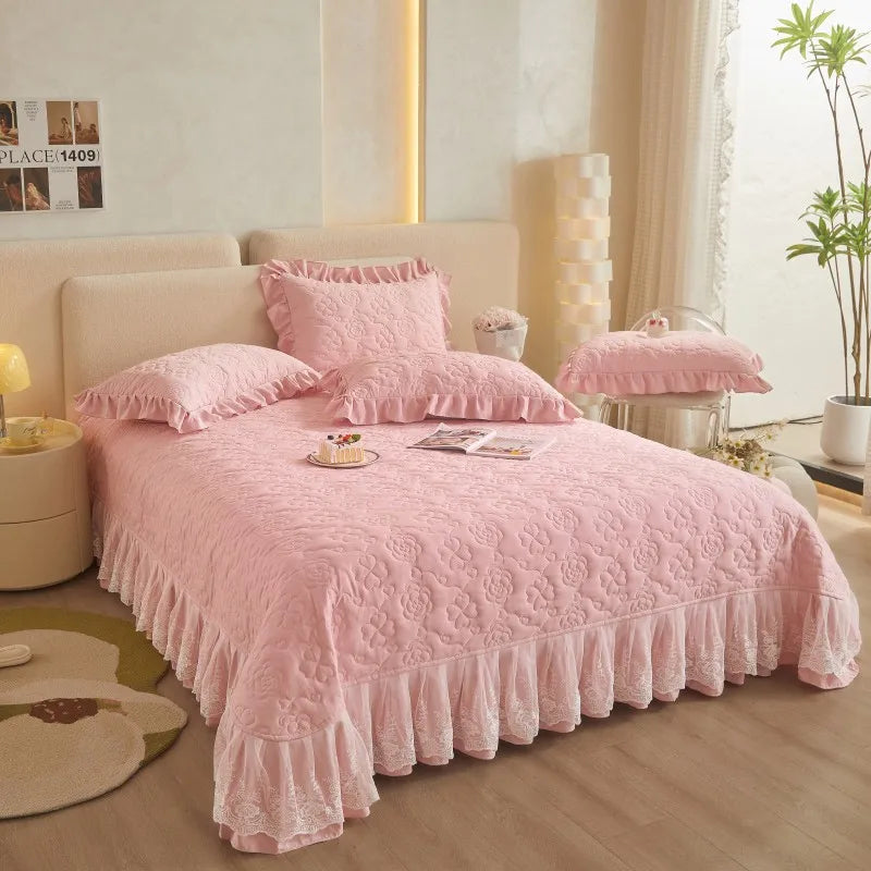 Floral Embossed White Lace Coverlet Bedspread with 2 Pcs Pillow Shams