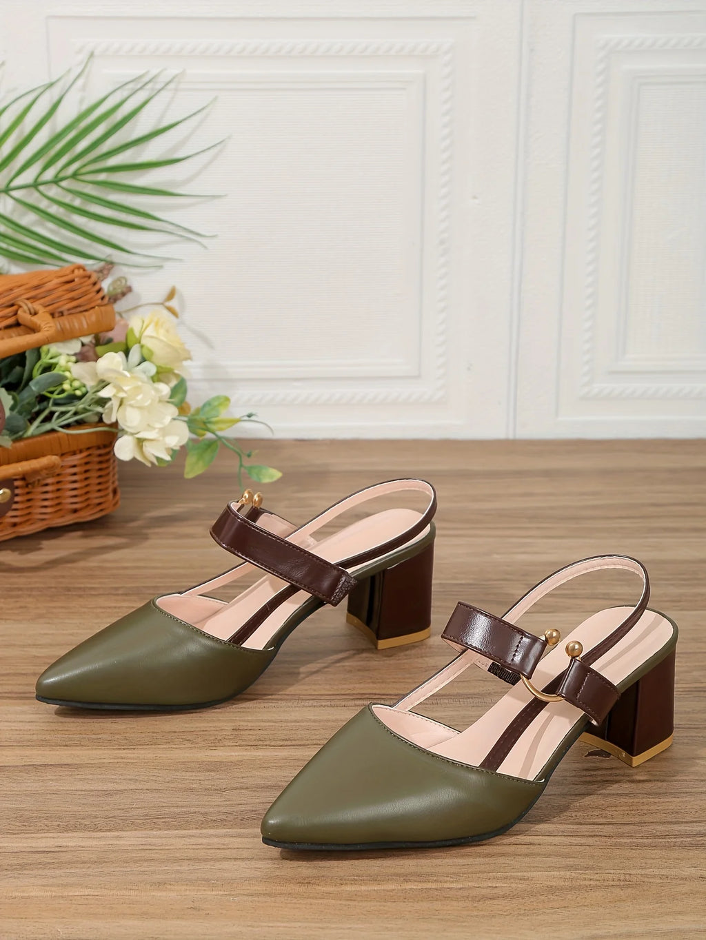 Two-Color Pointed Toe Block Sandals