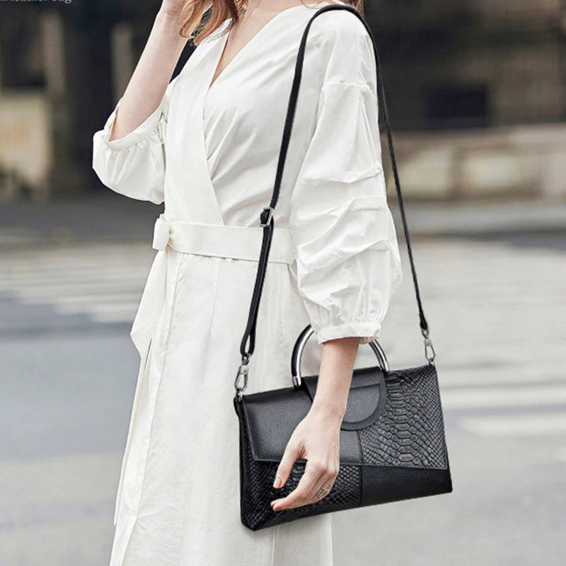 Elegant  PU Synthetic Leather Crossbody Bag