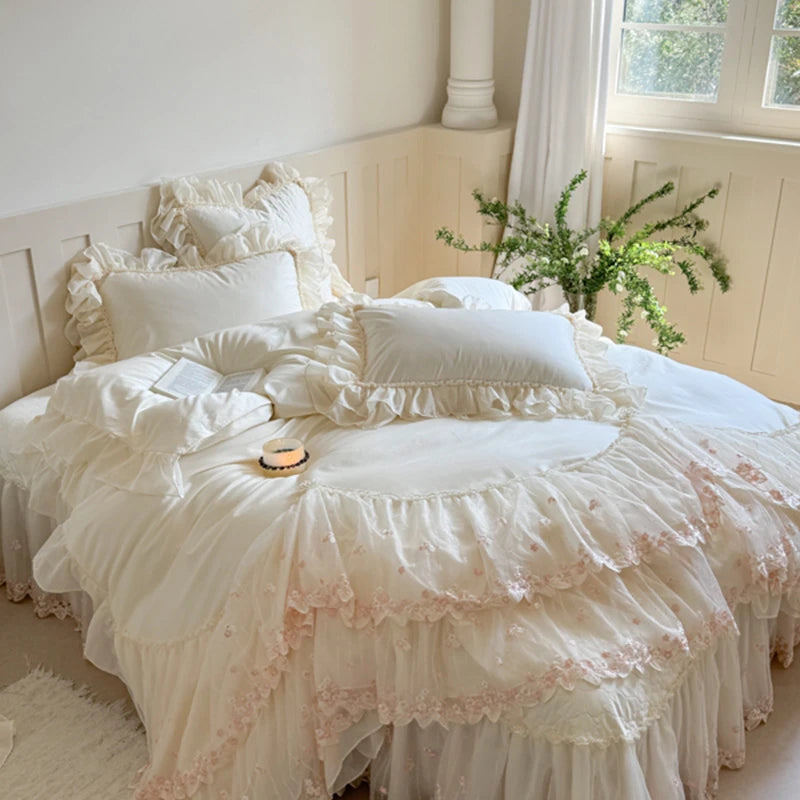 Elegant White/Pink Lace Ruffle Egyptian Cotton Bedding Set