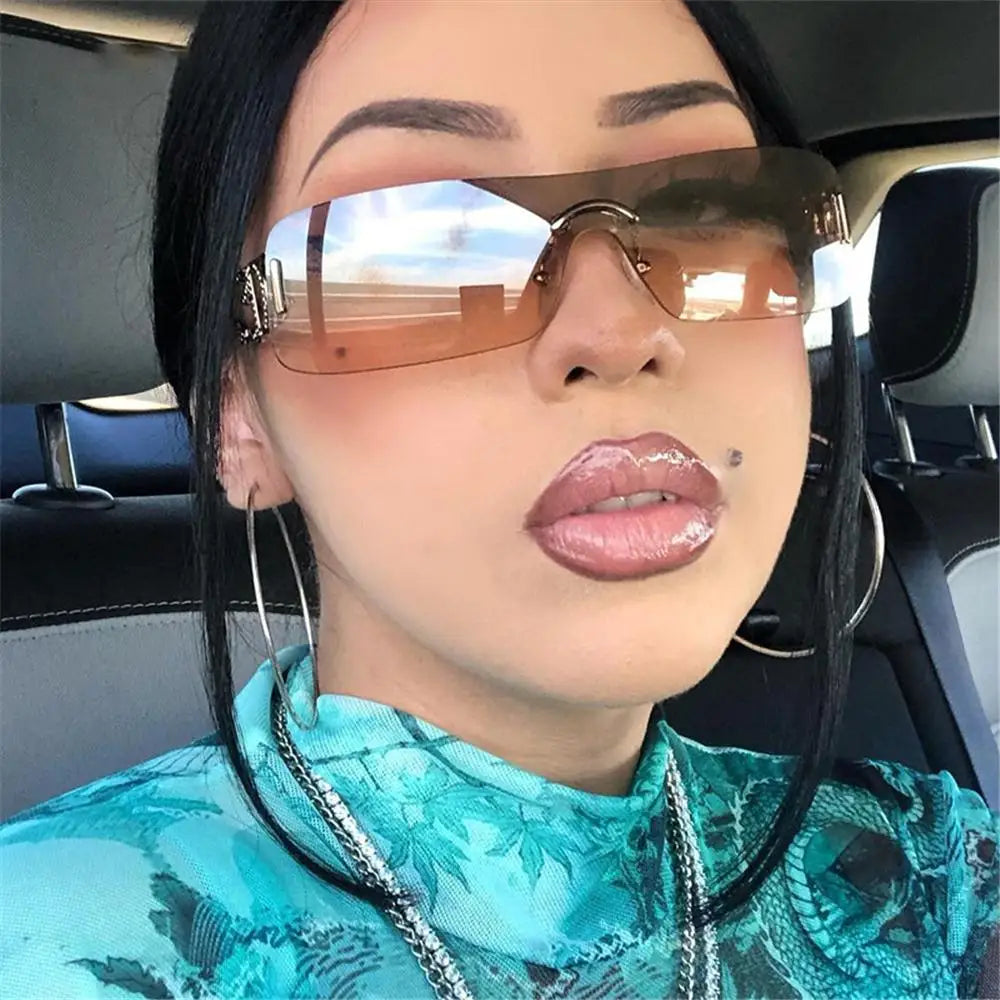 Luxury  Sunglasses  With UV400 Protection