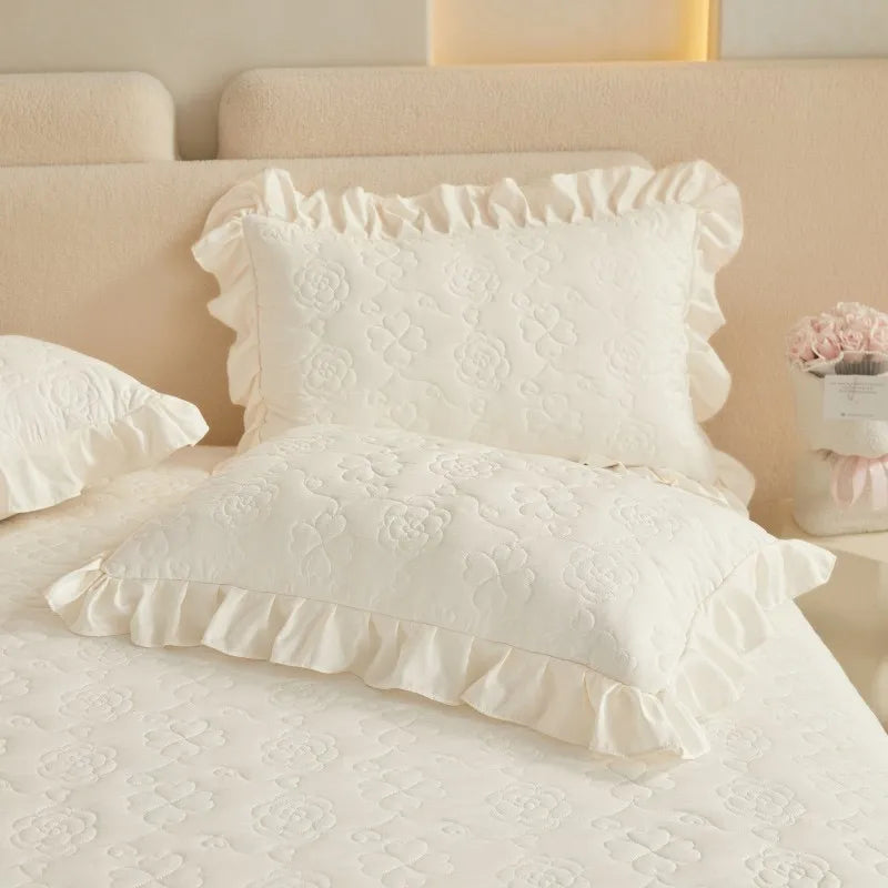 Floral Embossed White Lace Coverlet Bedspread with 2 Pcs Pillow Shams