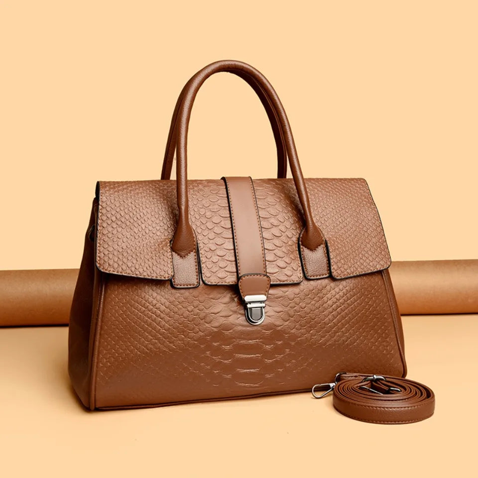 Women’s Oversized Snake Pattern Tote Bag