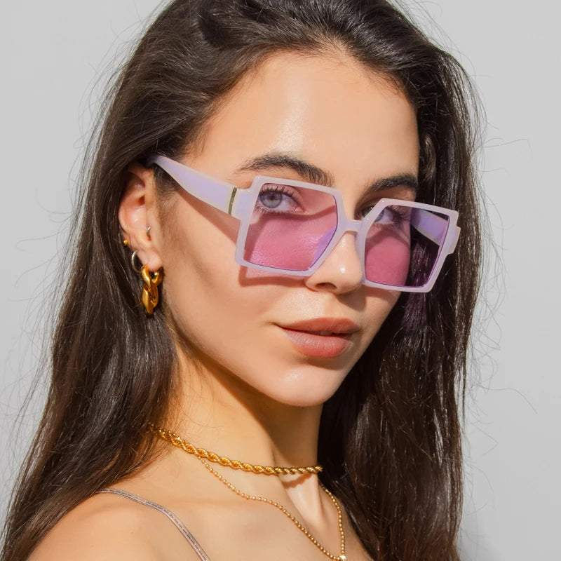 Square Large Frame Elegant Sunglasses
