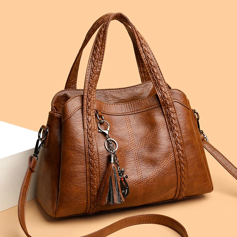 Elegant Leather Shoulder Bag