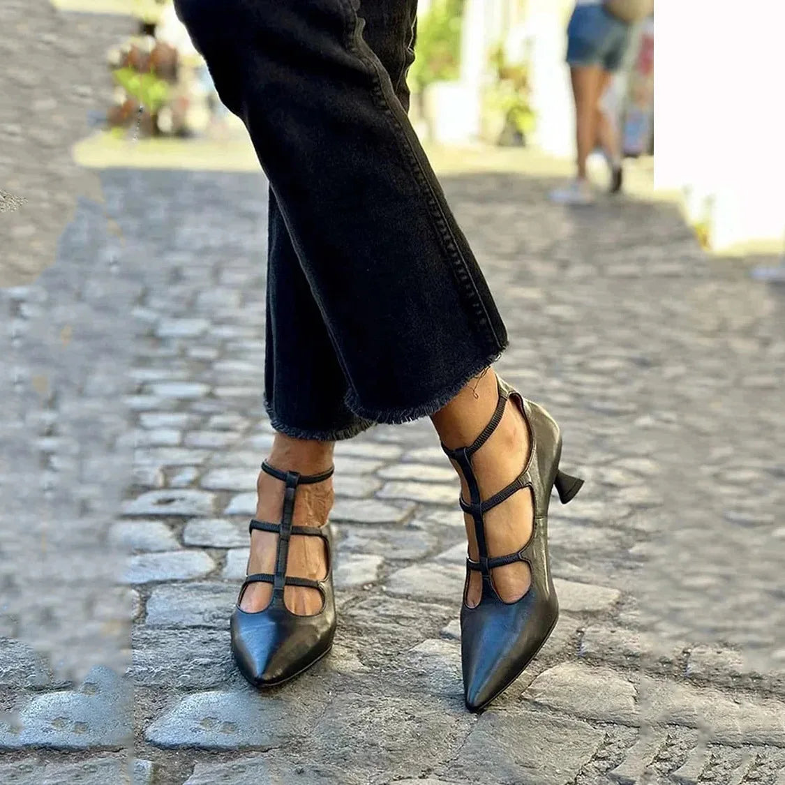 Suede Pointed Toe T-shaped Women's Shoes With Back Zip