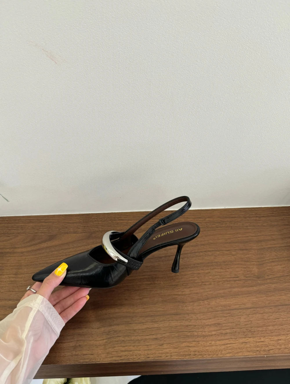 Women’s Pointed Toe Slingback High Heel Pumps