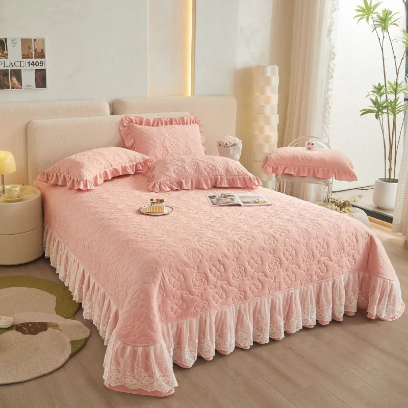 Floral Embossed White Lace Coverlet Bedspread with 2 Pcs Pillow Shams