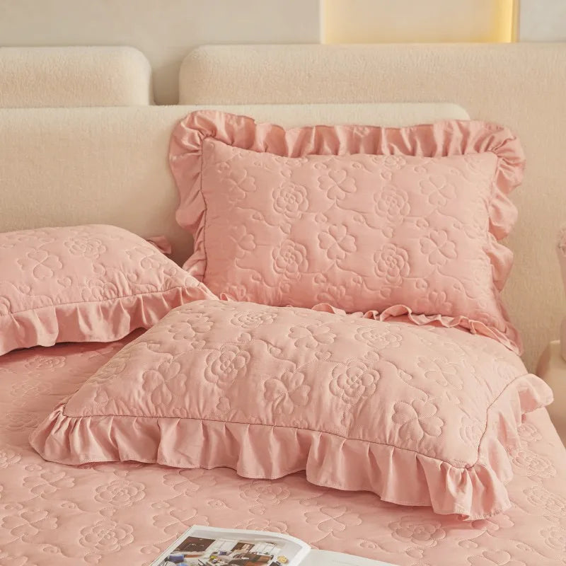 Floral Embossed White Lace Coverlet Bedspread with 2 Pcs Pillow Shams
