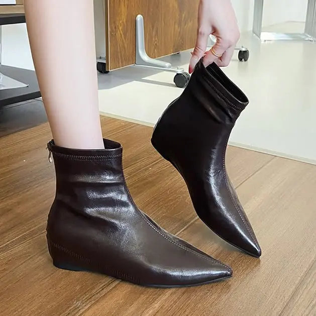 Women’s Retro Pointed Toe Ankle Boots