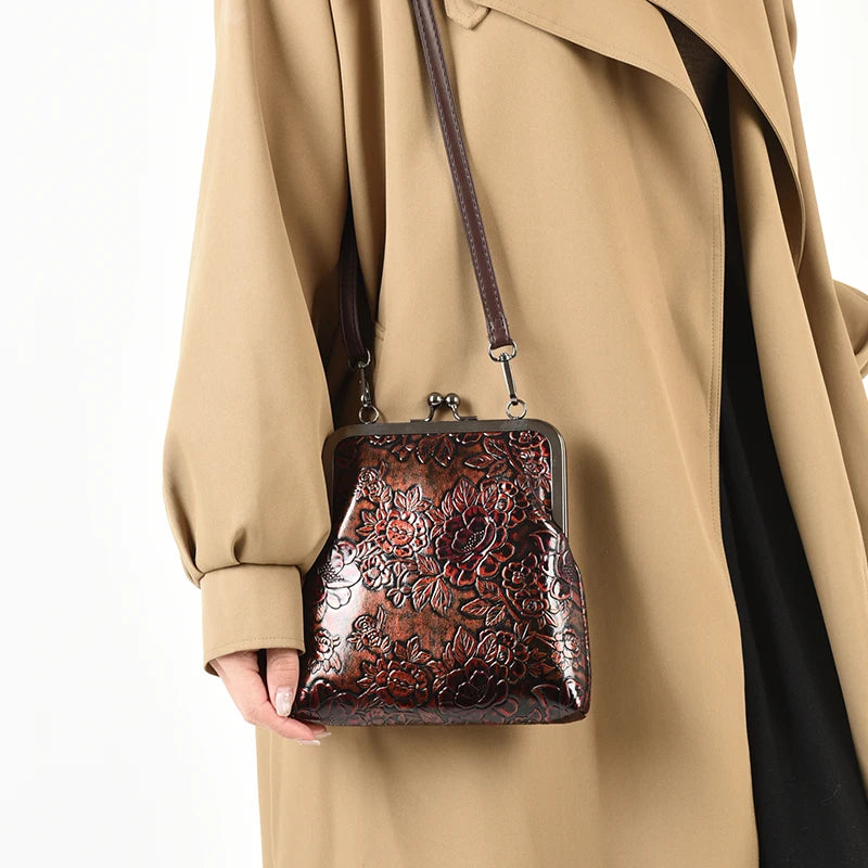 Vintage Women’s Shoulder Handbag