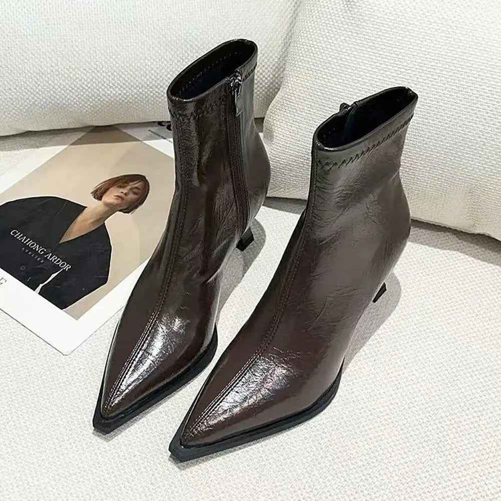 Women’s Retro Pointed Toe High Heel Boots