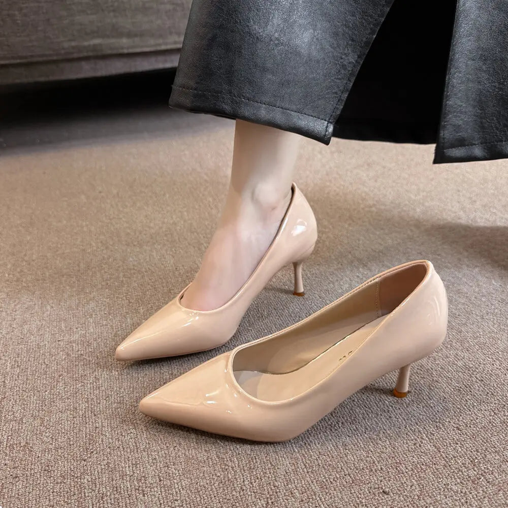Women’s Mid Heel Pumps