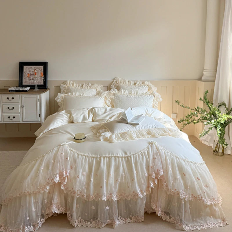 Elegant White/Pink Lace Ruffle Egyptian Cotton Bedding Set