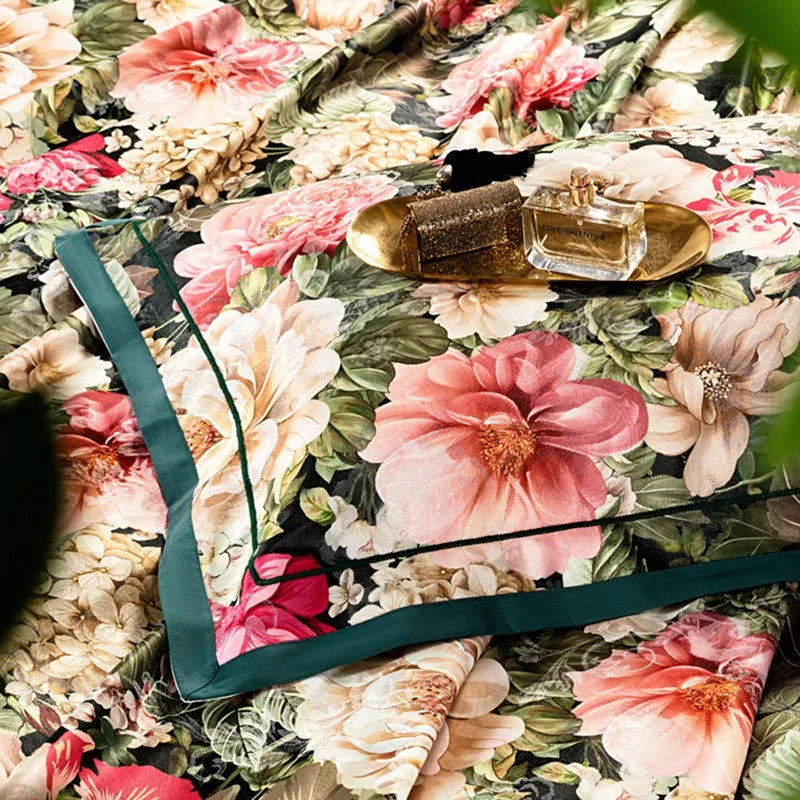  Vintage Chic Blooming Flowers Jacquard Bedding Set