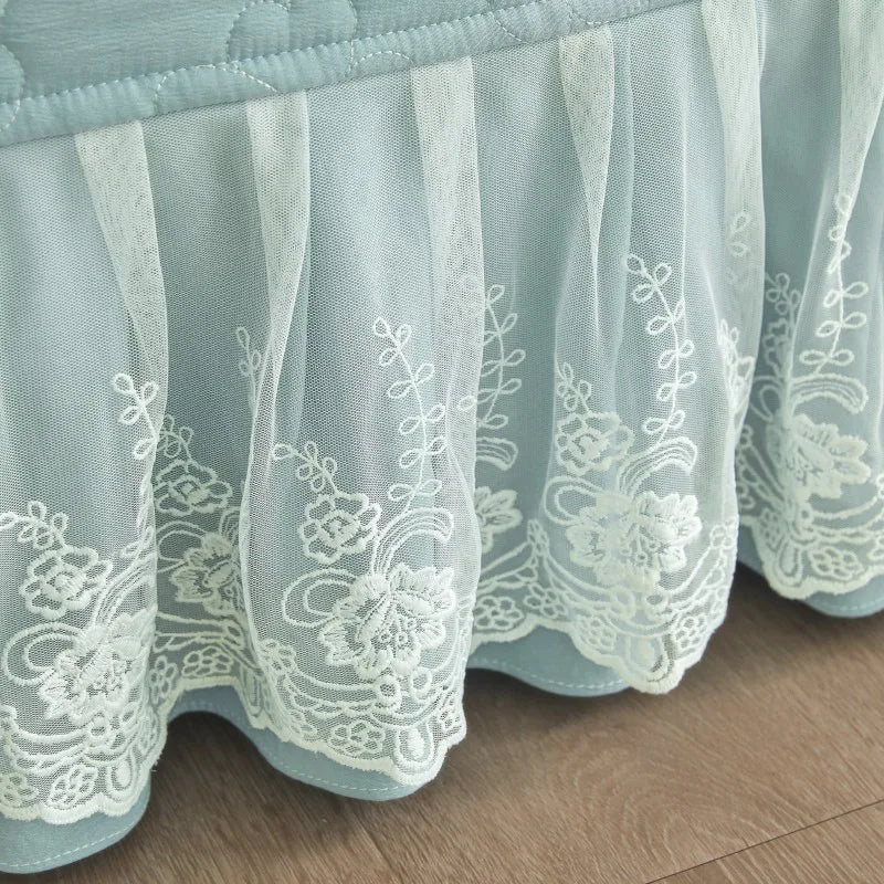 Floral Embossed White Lace Coverlet Bedspread with 2 Pcs Pillow Shams