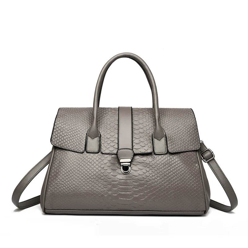 Women’s Oversized Snake Pattern Tote Bag
