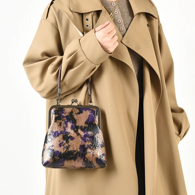 Vintage Women’s Shoulder Handbag