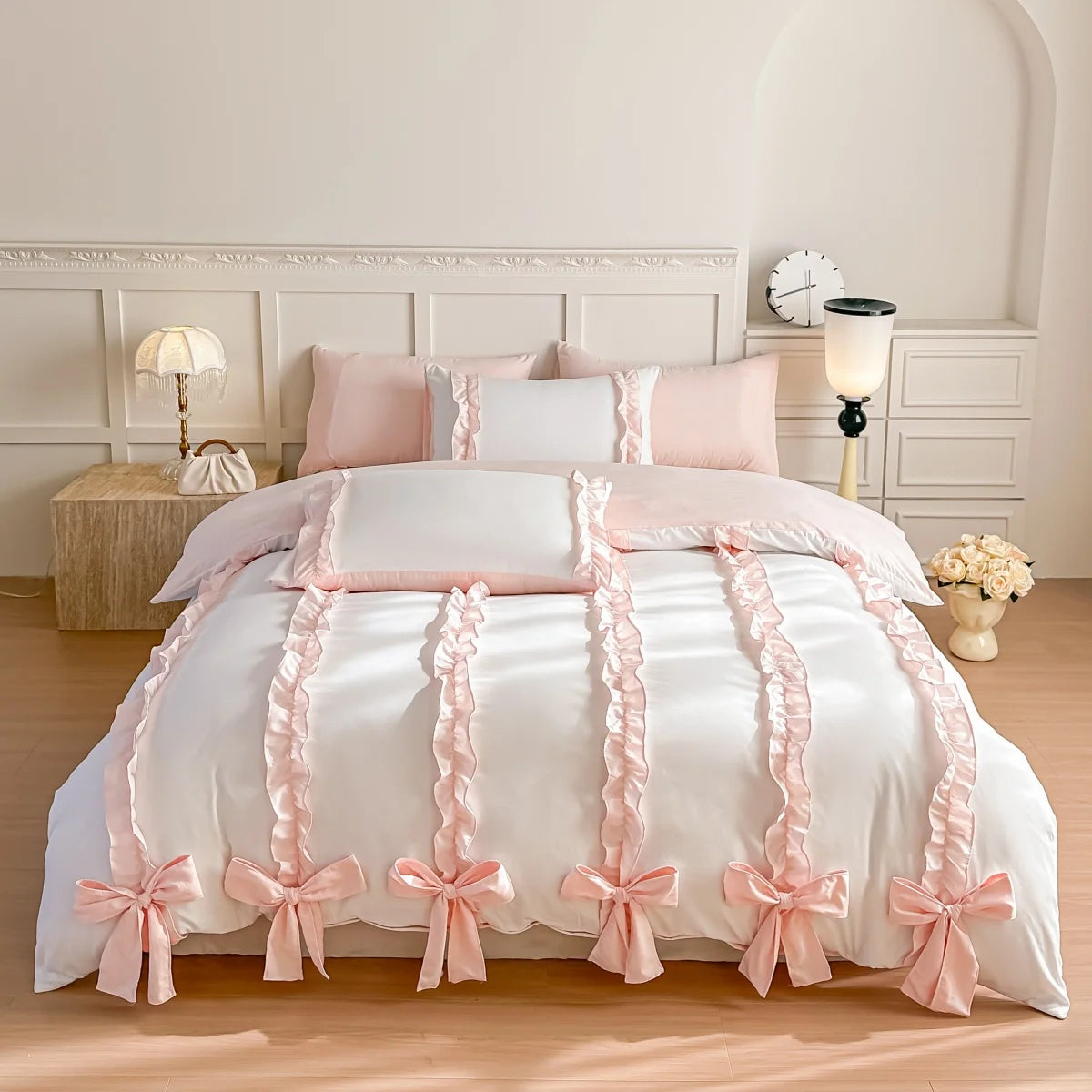 Elegant Bowknot Bedding Set