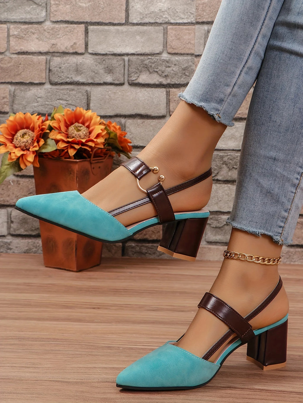 Two-Color Pointed Toe Block Sandals