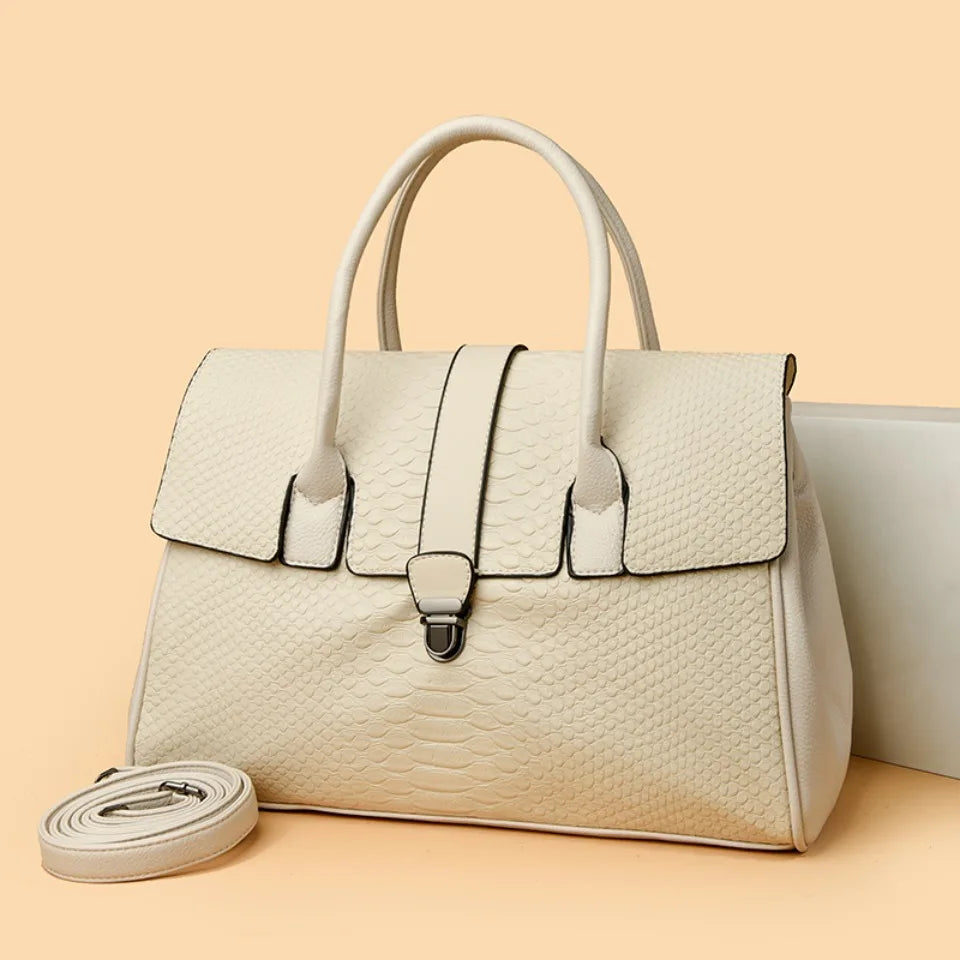 Women’s Oversized Snake Pattern Tote Bag