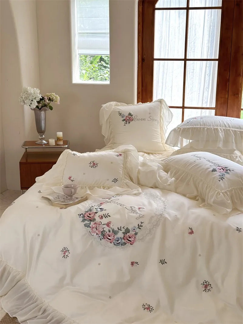 100% Egyptian Cotton Floral Embroidery Luxurious Bedding Set