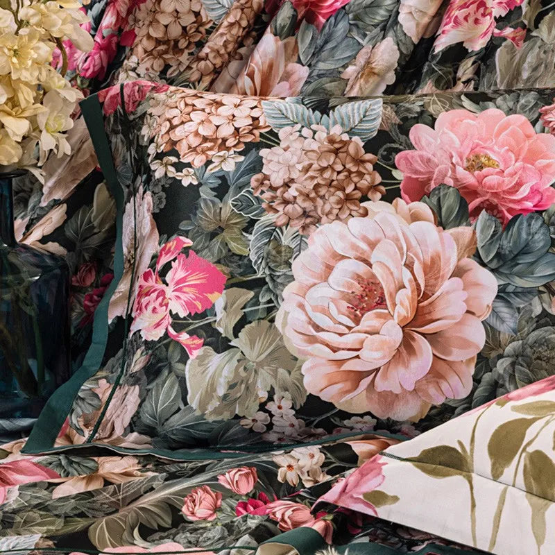  Vintage Chic Blooming Flowers Jacquard Bedding Set