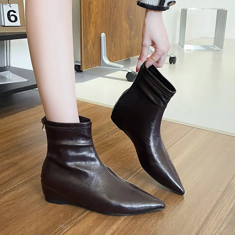 Women’s Retro Pointed Toe Ankle Boots