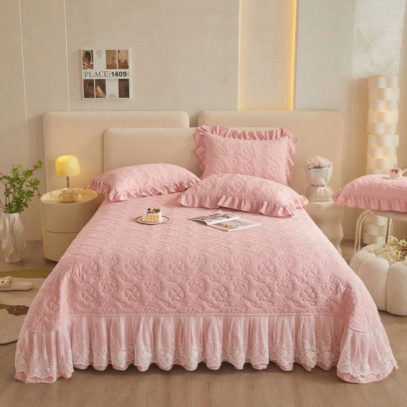 Floral Embossed White Lace Coverlet Bedspread with 2 Pcs Pillow Shams