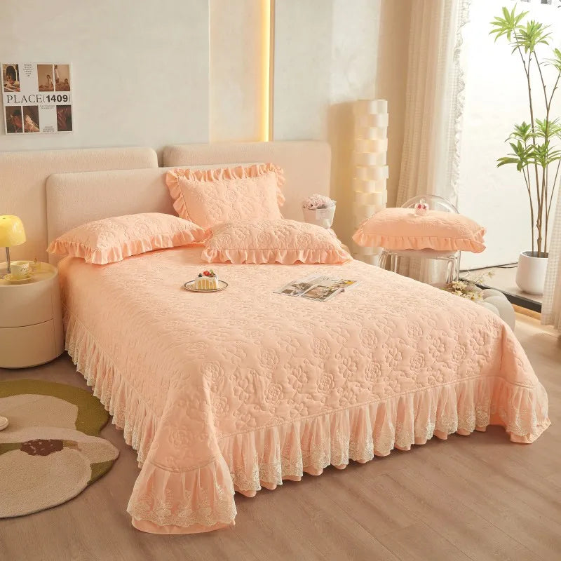 Floral Embossed White Lace Coverlet Bedspread with 2 Pcs Pillow Shams