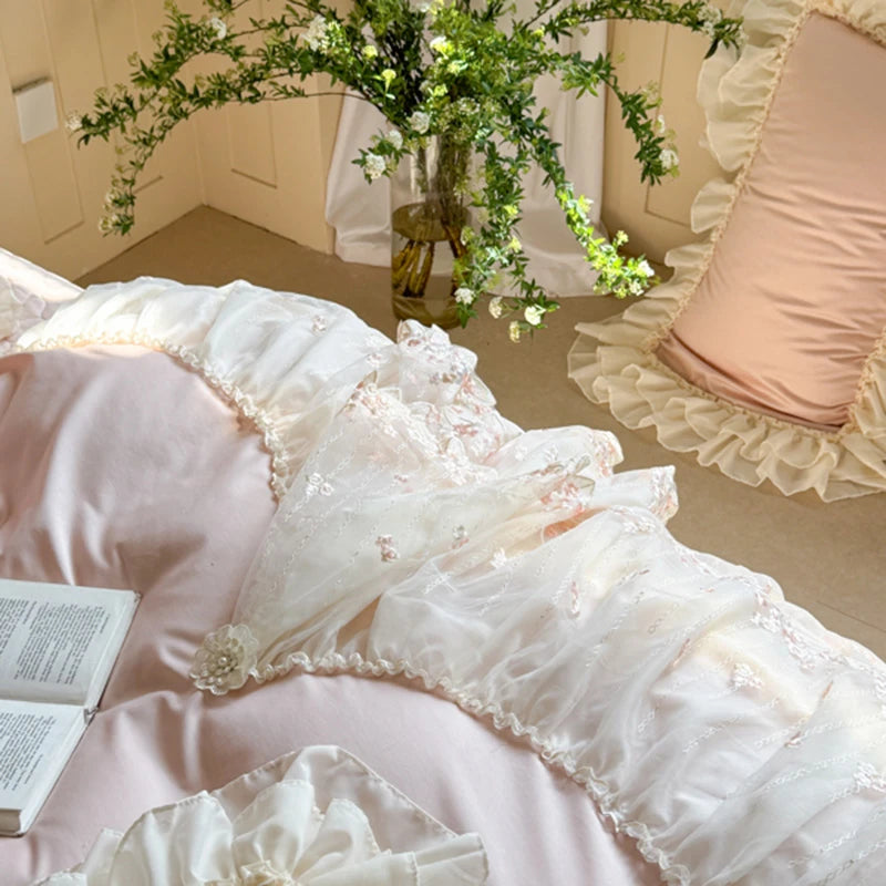 Elegant White/Pink Lace Ruffle Egyptian Cotton Bedding Set