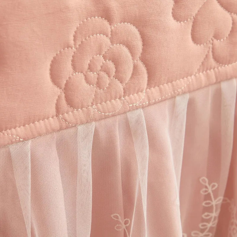 Floral Embossed White Lace Coverlet Bedspread with 2 Pcs Pillow Shams