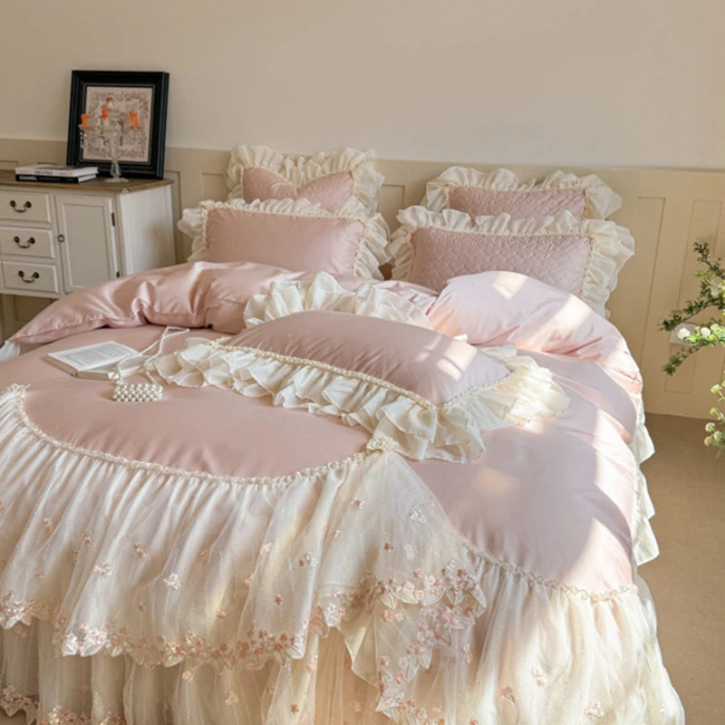 Elegant White/Pink Lace Ruffle Egyptian Cotton Bedding Set